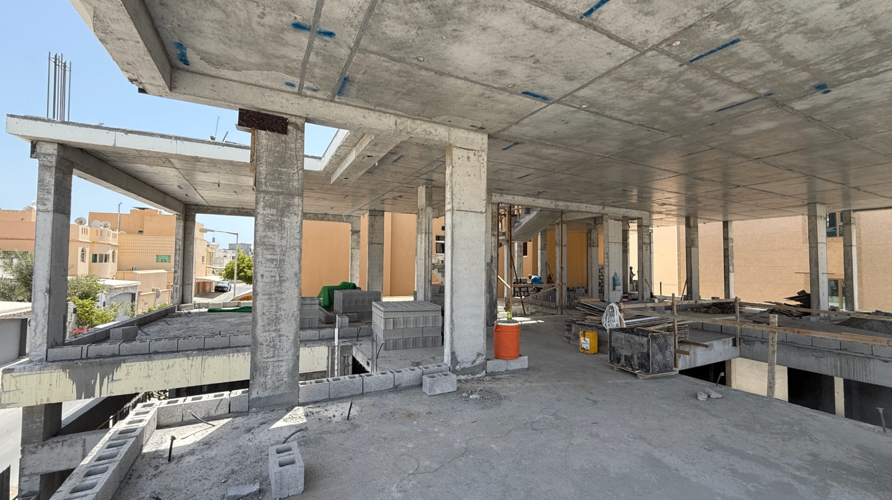 Al Eker Villa construction — Upper floor structural frame and slab
