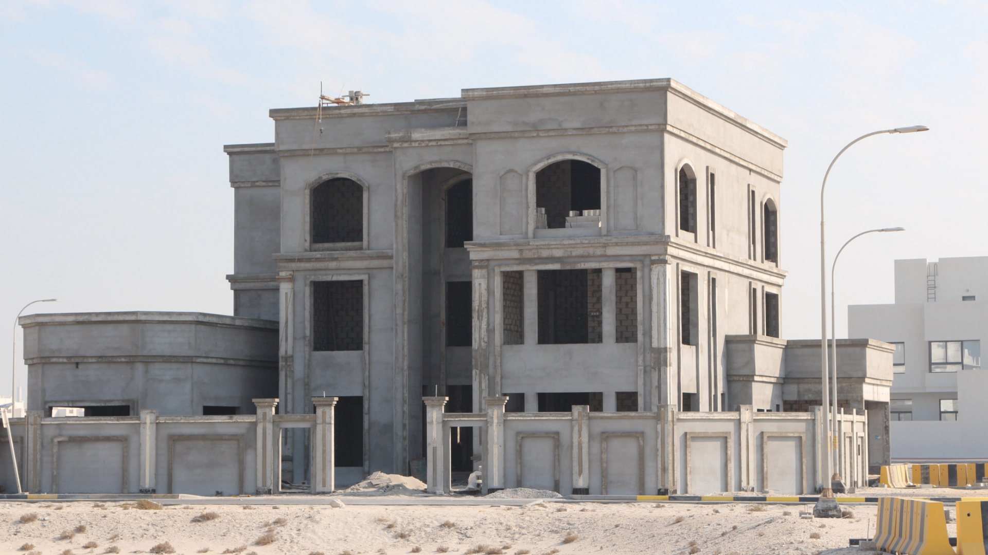DIYAR AL MUHARRAQ VILLA - ALBAREH — exterior